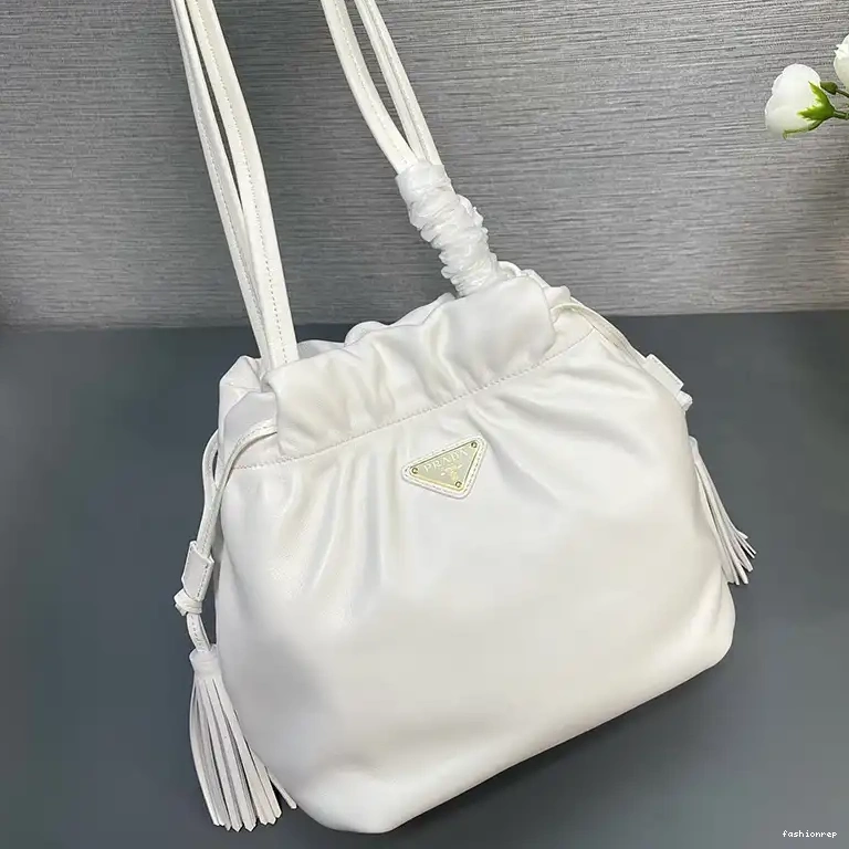 Fashionrepsfam ru Prada 2406YA0103 Bags 0816